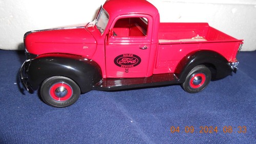 Franklin Mint 1940 Ford 1/24 Diecast Metal Precision Series A Beautiful Truck - Picture 4 of 9