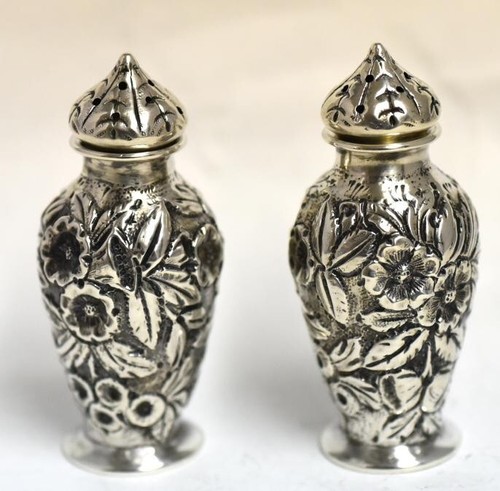 S. Kirk & Son Repousse Sterling Silver Salt & Pepper Shakers Set #42 BEAUTIFUL - Picture 10 of 10