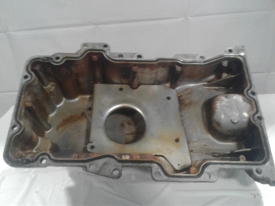 Used Engine Oil Pan fits: 2006 Ford Freestyle 3.0 Grade A Foto 3 de 4