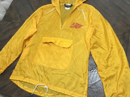Giacca da corsa sottile vintage 1988 Newsday Long Island Marathon NYC! Adulto S - Foto 3 di 6