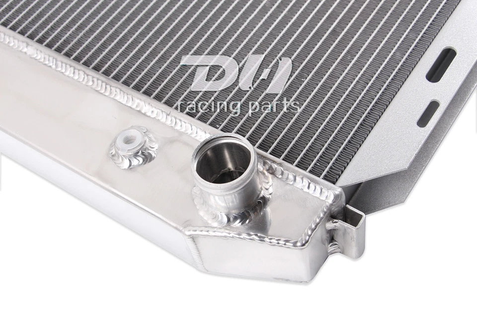 Radiador de 3 fileiras para 1979-1993 Ford Mustang capri LTD 5.0 5.8 2.3LGT/LX V6/V8 AT/MT - Imagem 3 de 4