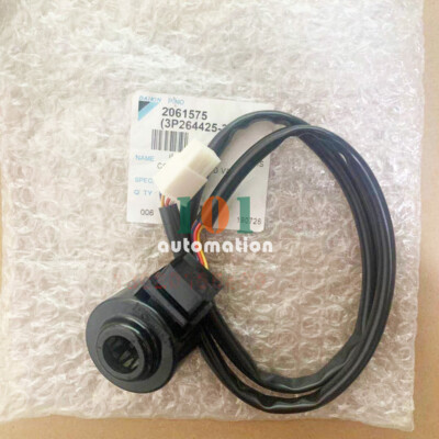 1PCS NEW FOR DAIKIN Electronic expansion valve coil DM-3R FXSP140BA
