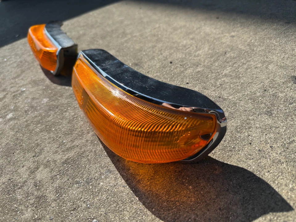 Juego de señales de giro delanteras originales BMW 2002 Tii 68-74 izquierda y derecha / EE. UU. Foto 2 de 4