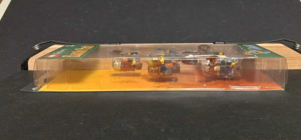 LEGO Castle 852702 Battle Pack - Dwarfs / Dwarves (2009) NEW--FACTORY SEALED - Image 4 of 4