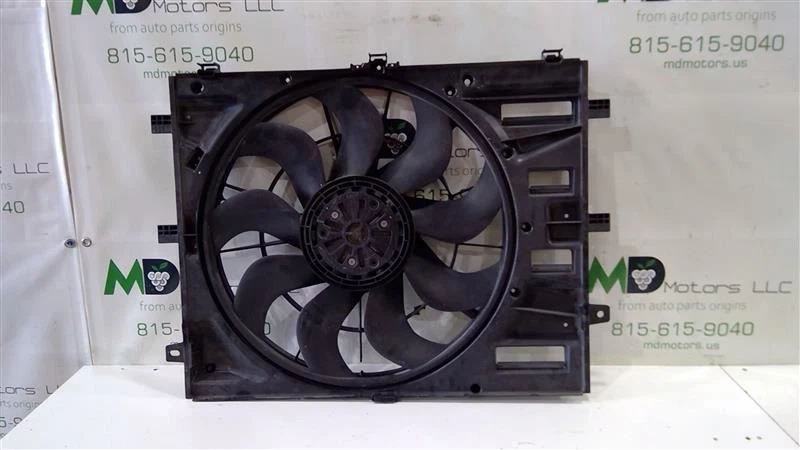 Chevrolet Impala 2017-2019 ventilador radiador motor OEM 84312115 Foto 4 de 4