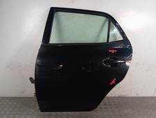 Porte arrière et accessoires Toyota AURIS