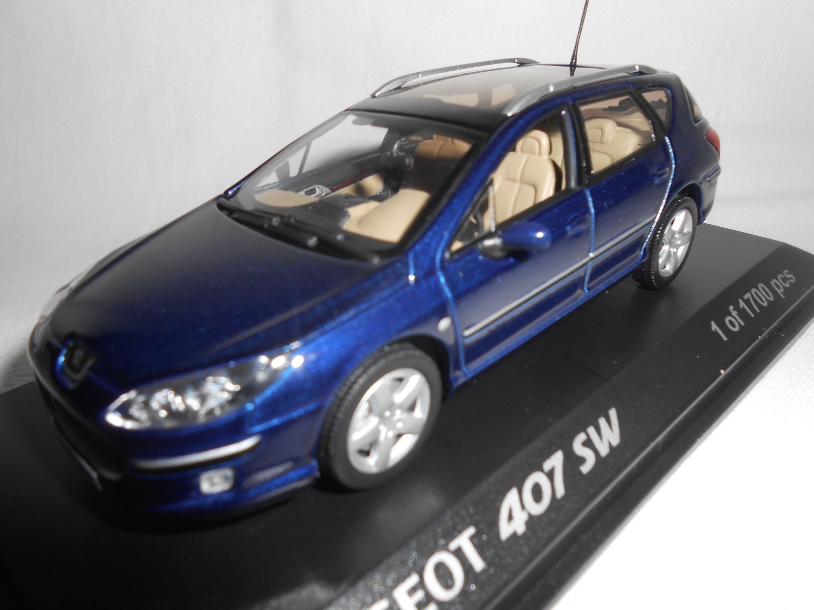 Peugeot 407 SW Norev 1/43 Souvenir Miniature de l'Automobile Familiale