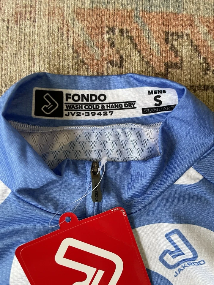 NOVA Jersey Masculina de Ciclismo Jakroo Fondo Small Tour America Dairylands Kwiktrip - Imagem 3 de 4