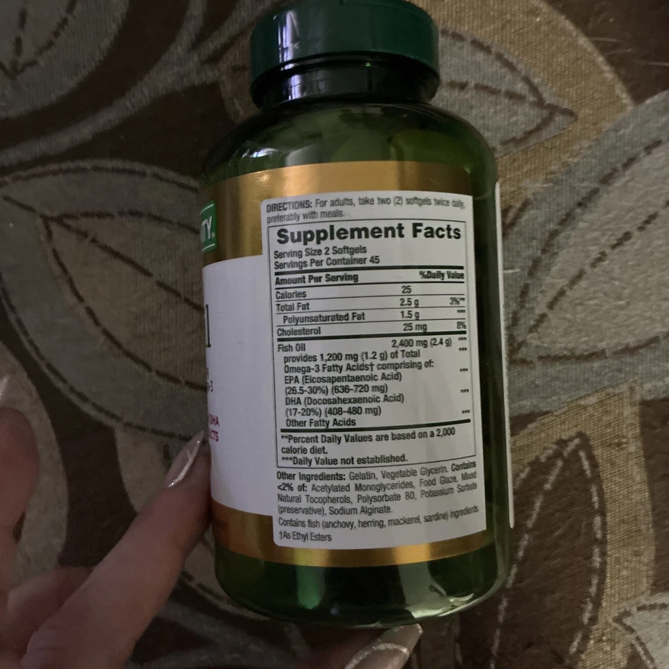 Nature's Bounty 鱼油 2400 毫克有效期至:2028 年 9 月 全新!! — 第 3/4 张图片