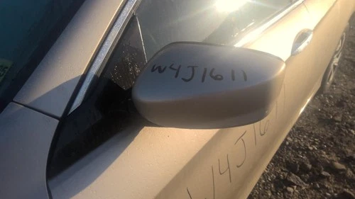 Used Left Door Mirror fits: 2016 Honda Accord power body colored Sedan w/o turn