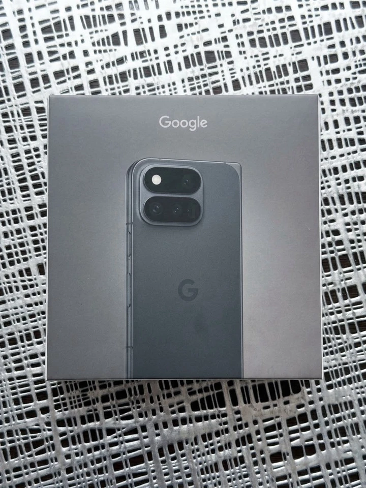 Google Pixel 11 Pro Fold · 256GB, photo 1 of 5