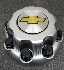New 1 Pc Silver 8 Lug Center Caps Chevy Express Van Hd Trucks 2500 3500 9597170