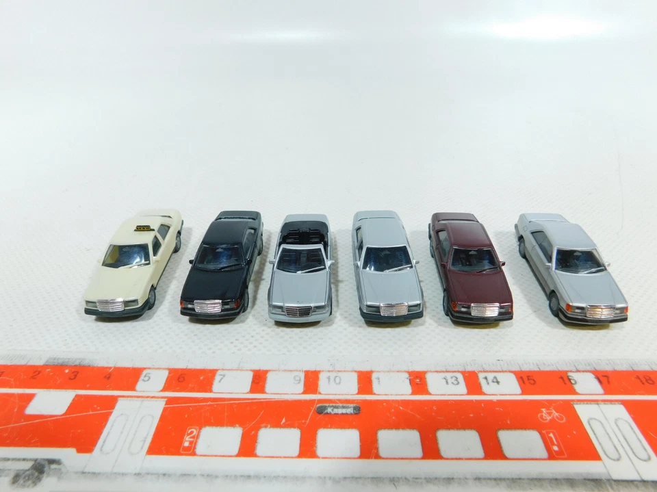 Herpa H0 1:87 Confezione Di Auto MB; Stelle Rotte; 300 E Taxi Ecc, #BV964-0,5 - Immagine 3 di 4