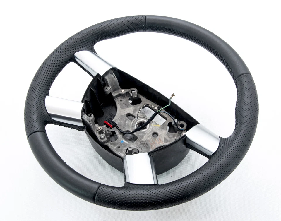 Lenkrad beziehen mit Leder für Ford Focus Mk2 JAHR 2006 NEU LEDER - Bild 3 von 4