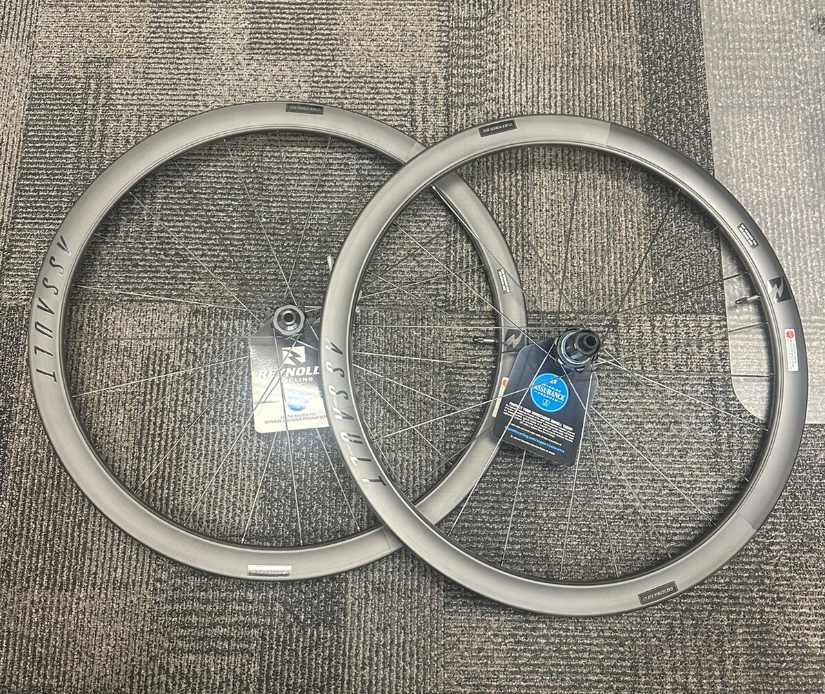 Reynolds 77361 Assault Clincher Tubeless Wheelset for sale online