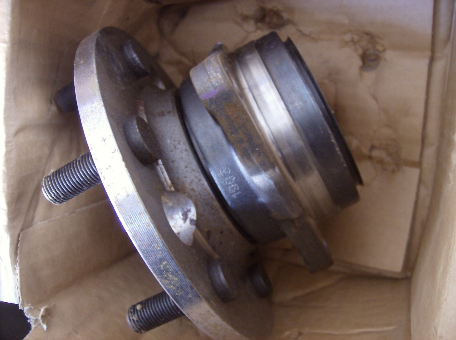 GENUINE GM ACDELCO 15693437 FRONT WHEEL HUB AND BEARING | eBay