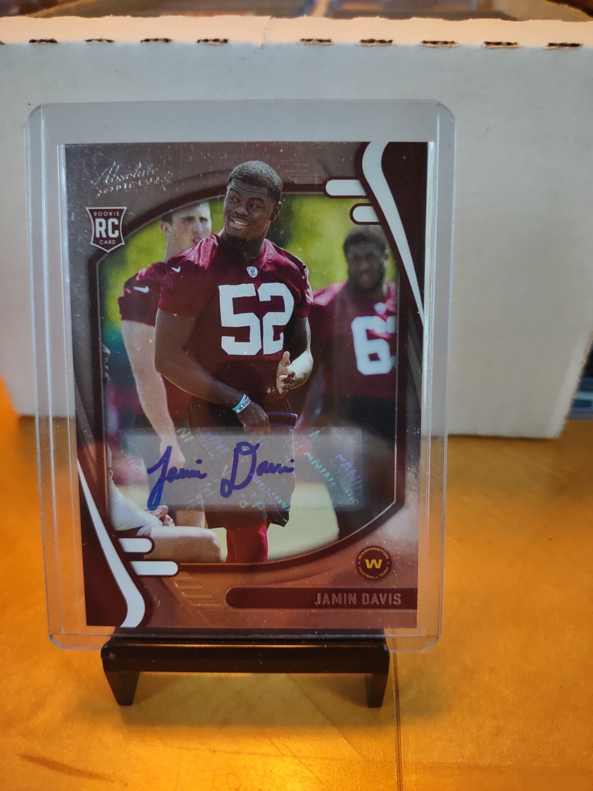 2021 Panini Absolute - Rookies Signatures #178 Jamin Davis (AU, RC)