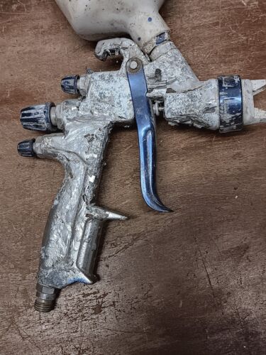 Professional Automotive HVLP Air Spray Gun - Picture 2 of 9