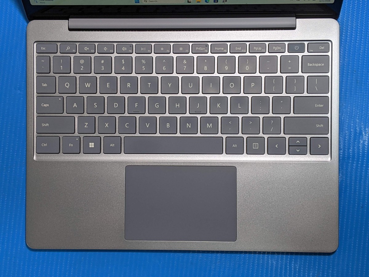 MS Surface Laptop Go 2 2013 12.4