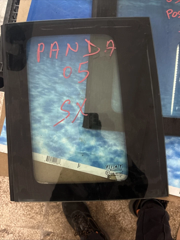 VETRO FISSO POSTERIORE SINISTRO FIAT Panda 169 2  Serie - Immagine 3 di 3