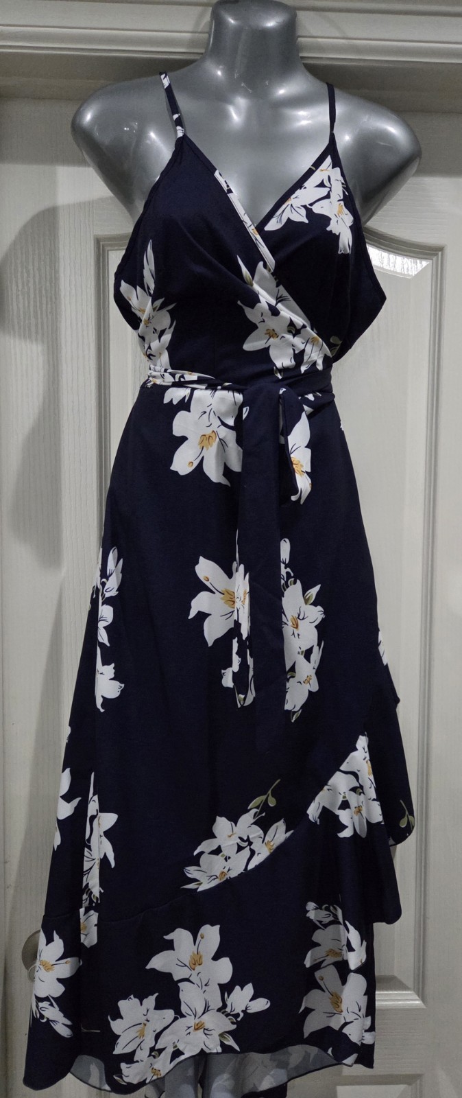 Women's Blue Floral Sleeveless Wrap Around Dress Size XL