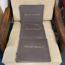 Very Rare Lot of 3 ROUGH Aeolian Vocalion Record Cases + Some Original 78s