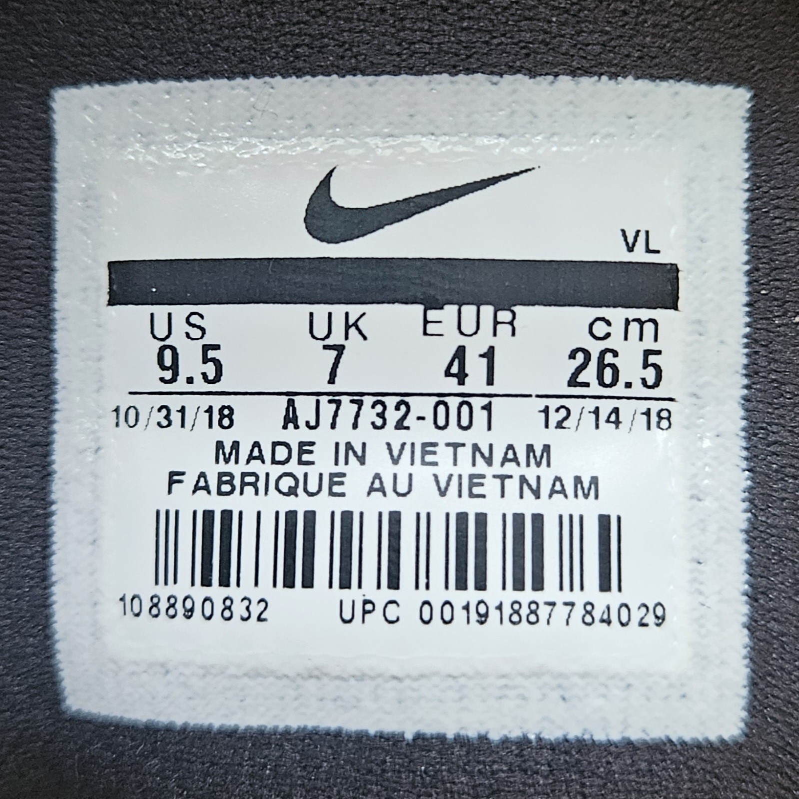 Nike Alpha Huarache Elite 2 Women's Softball Cleat AJ7732-001 Size 9.5 NEW