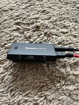 Creative Labs Sound Blaster E1 HD Portable USB DAC Headphone Amp