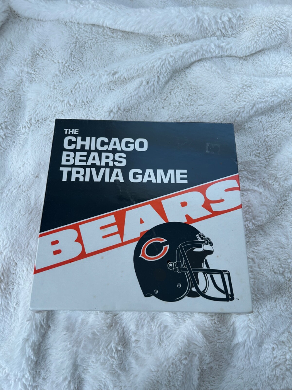 New Vintage "The Chicago Bears Trivia" Board Game NFL  *UNBOXED*