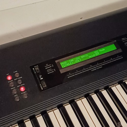 KORG M1 Music WorkStation Digital Synthesizer GETESTET Sequenzer 61 Tasten 16 Stimmen - Bild 23 von 24