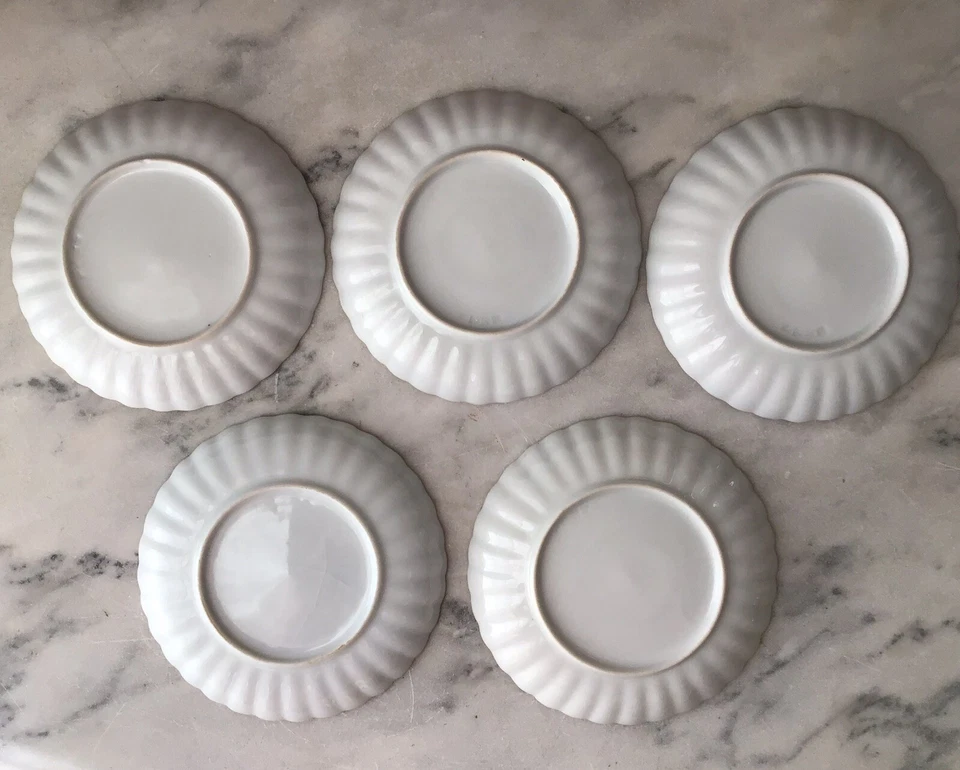 Extremely Rare Antique 10 Piece Chinese Export Porcelain Tea Cups & Saucers - Image 4 of 4