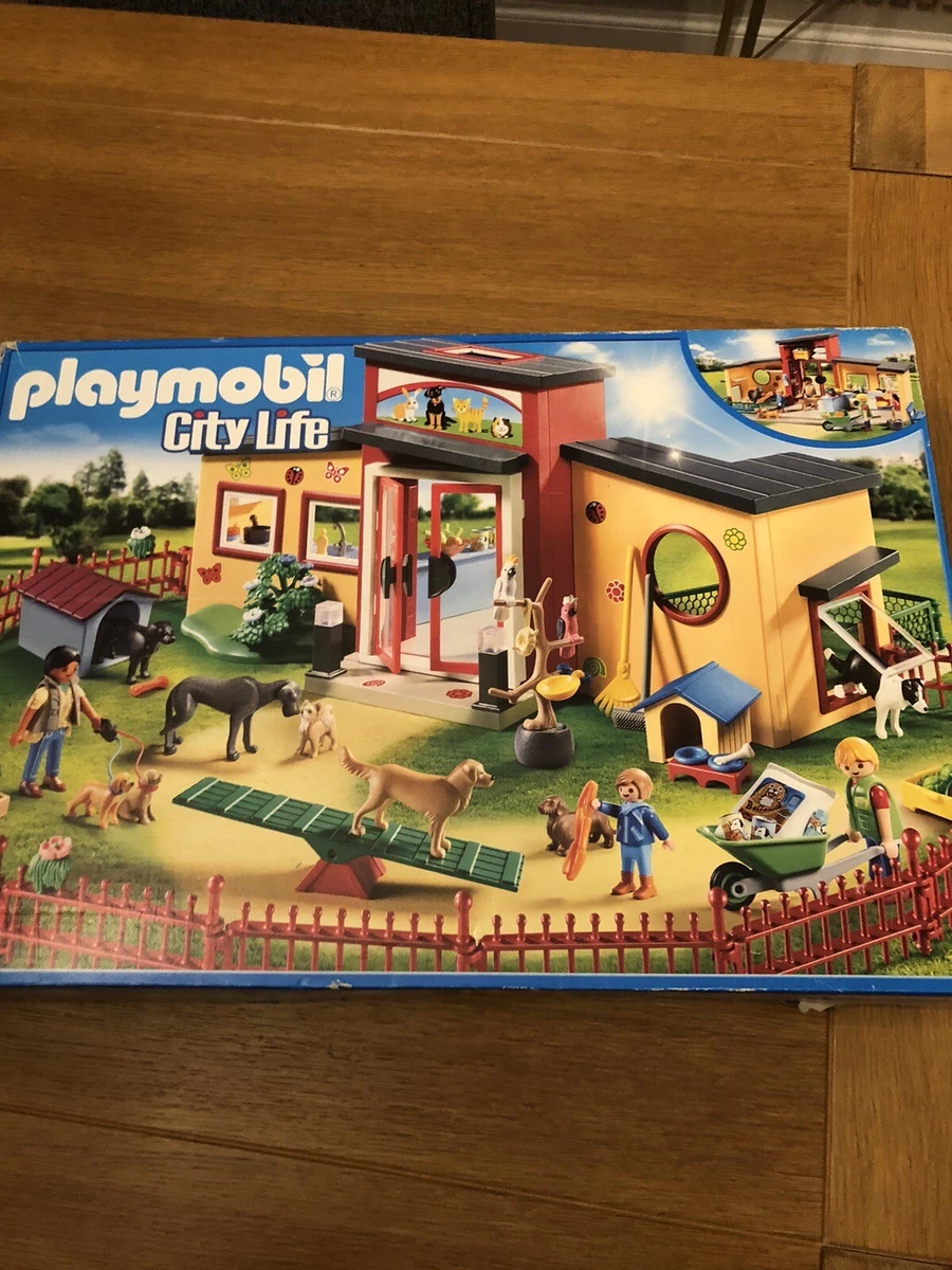 Playmobil dog cheap hotel