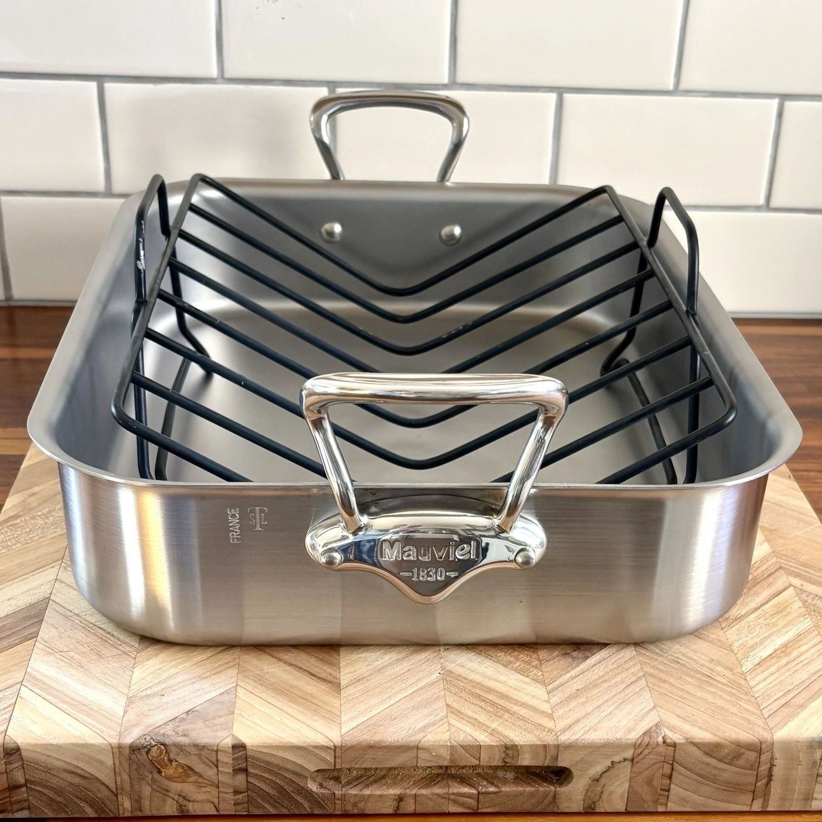 Mauviel 1830 Stainless Steel Roasting Pan with Rack 15.7" x 11.8" Made in France
