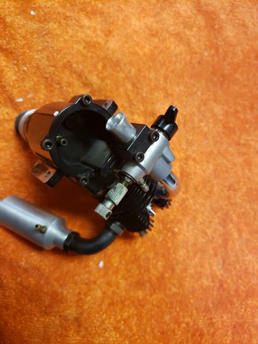 Motor SAITO - SAITO FA 91 Golden Knight - ¡Motor FA-91 4C! Bonito. - Imagen 13 de 14