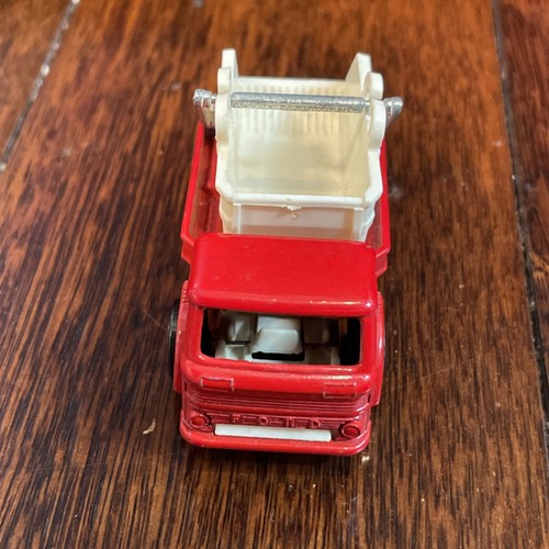 Corgi Juniors Whizz Wheels - Ford D1000 Skip Bin Truck - Picture 2 of 7