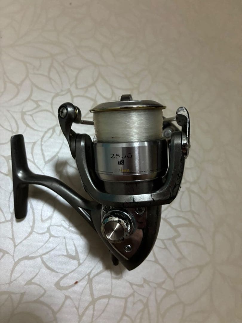 DAIWA 07 LUVIAS 2500 Spinning Fishing Reel Silver Japan No Box Used