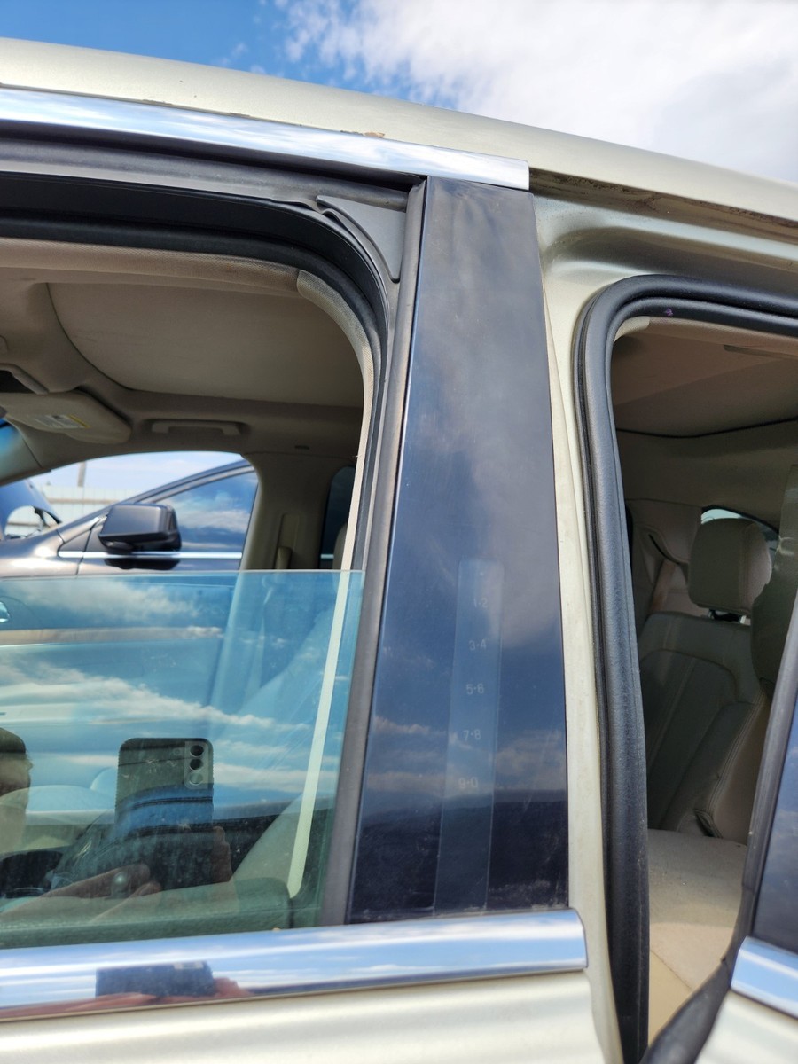 Fair OEM 2010-2019 Lincoln MKT Door Entry Keypad Pillar Molding