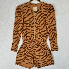 NEW Chaser Long Sleeve Knit Romper Size XS Brown Animal Tie Waist Zip Front Boho