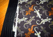 Flannel  cotton Lizard Pattern 34"  x 42" dark Brown spring creative products