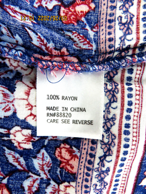 AVA CHRISTINE SZ M Navy Blue & Flowers Flowing Woven Rayon Fabric