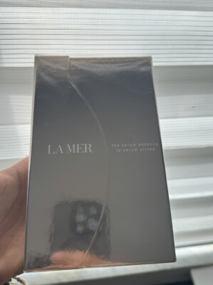 La Mer Genaissance De La Mer The Serum Essence for Women - 1oz NEW IN BOX