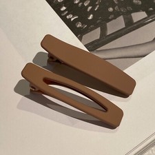 Latoir Fashion Blogger Acrylic Matte Mocha Brown Hair Clip 2 PK