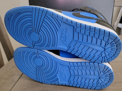 Air Jordan 1 (GS). 6y. Two Pairs. - Picture 16 of 16