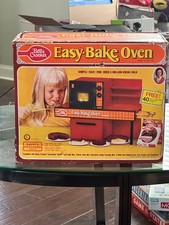 Vintage Betty Crocker Easy-Bake Oven