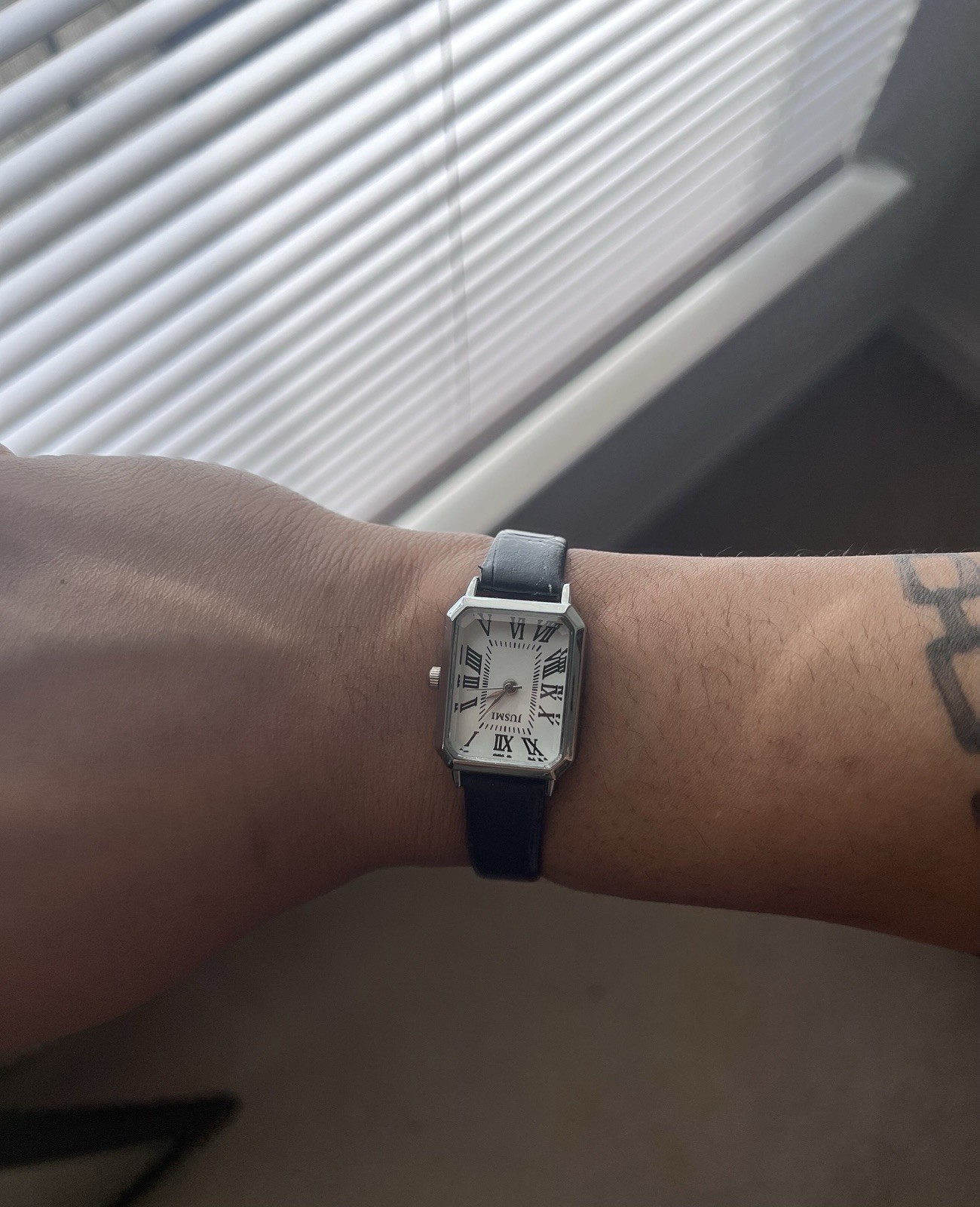 Fossil Rectangular Classic Analog Watch Silver Ca… - image 1