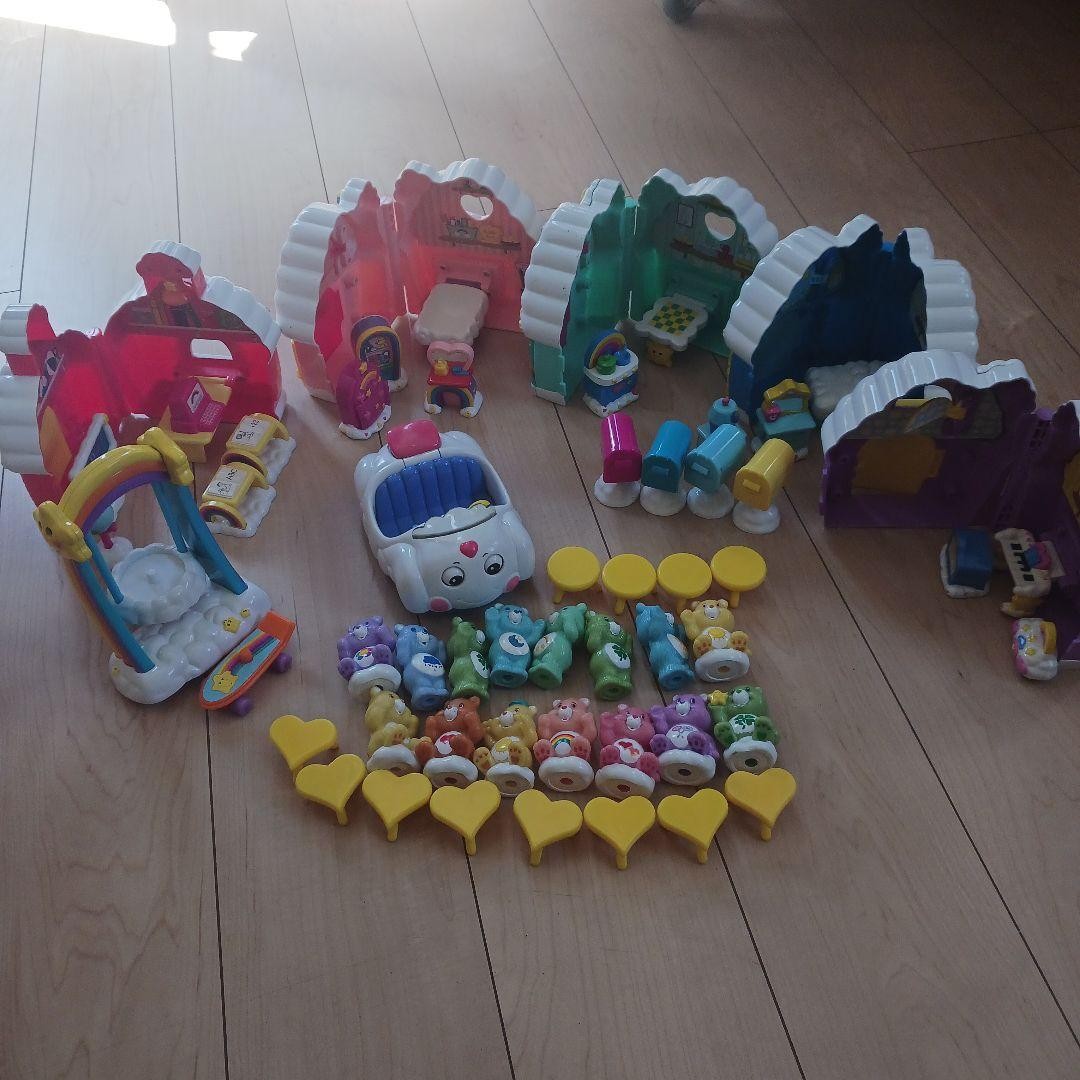Care Bears vintage toy playhouse #bfd27d