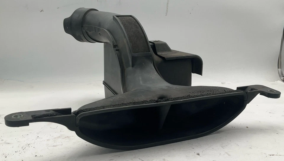 2007-2011 TOYOTA CAMRY Air Cleaner Vin B (5th Digit Hybrid) (2.4l 4 Cylinder) - Image 2 of 4