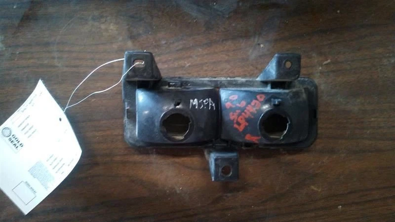 Chevrolet GM 1992-1996 camión pasajero esquina derecha luz estacionamiento lente carcasa 6374755 Foto 2 de 2