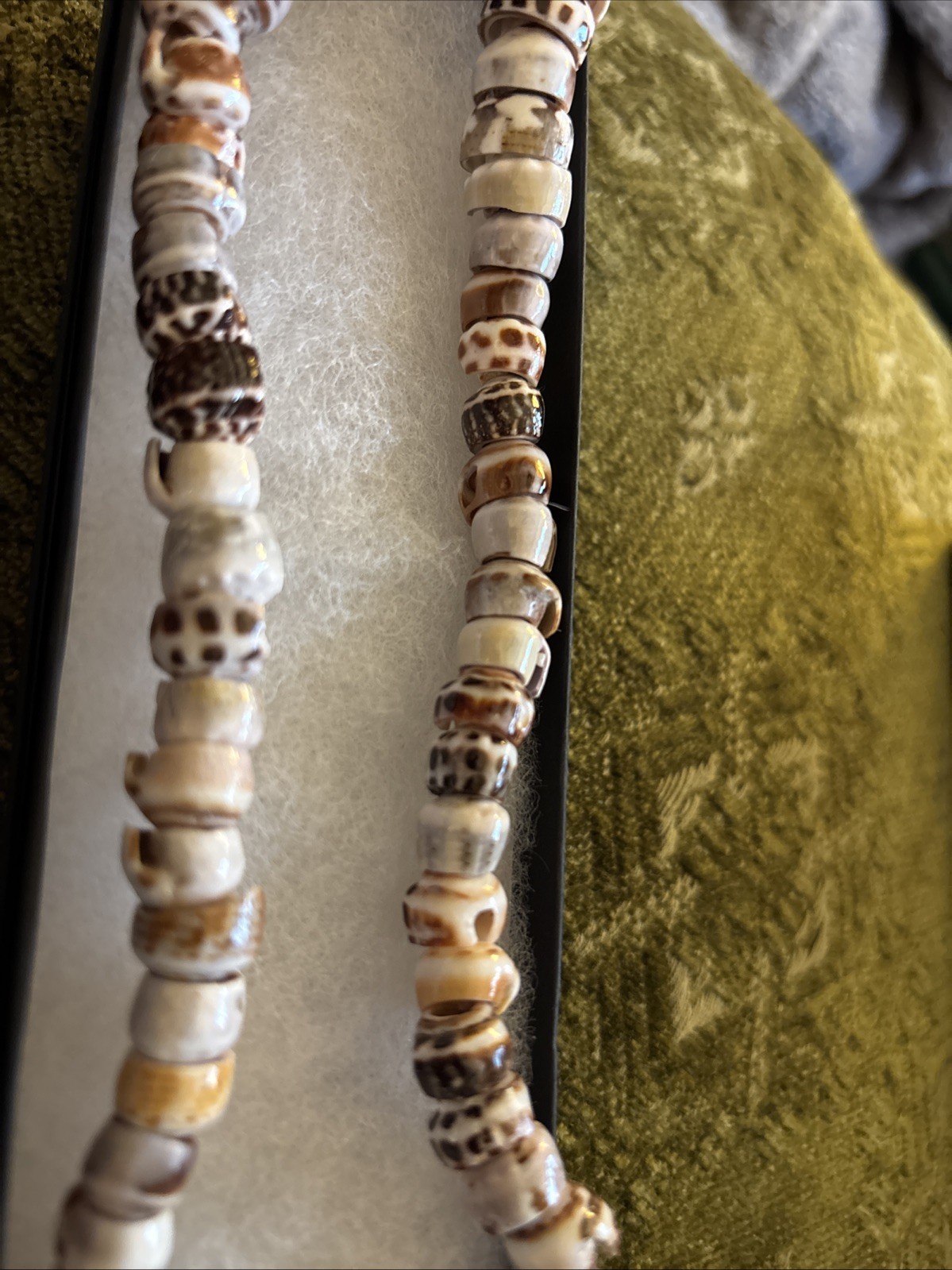 Shell Necklace - image 2