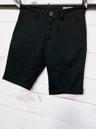 Volcom Mens Shorts Size 31 Black Flat Front Mid-Rise Pockets - Picture 3 of 7